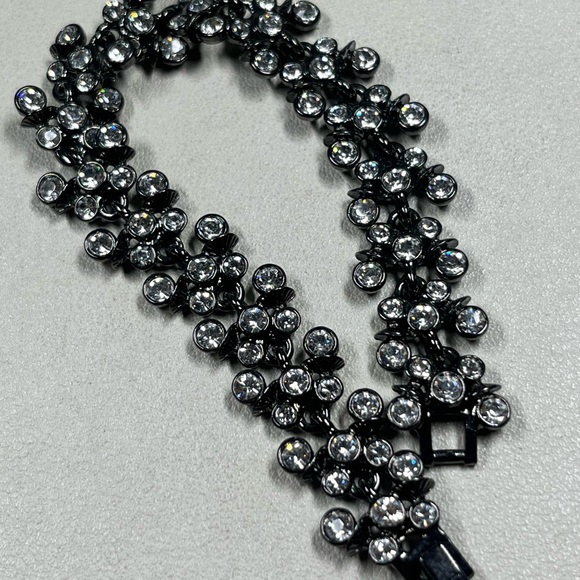 GIVENCHY gunmetal tone/crystal rhinestone bracelet - Picture 3 of 8